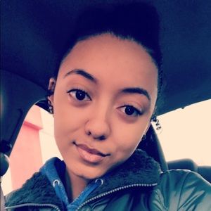 Meet your Posher, Tori